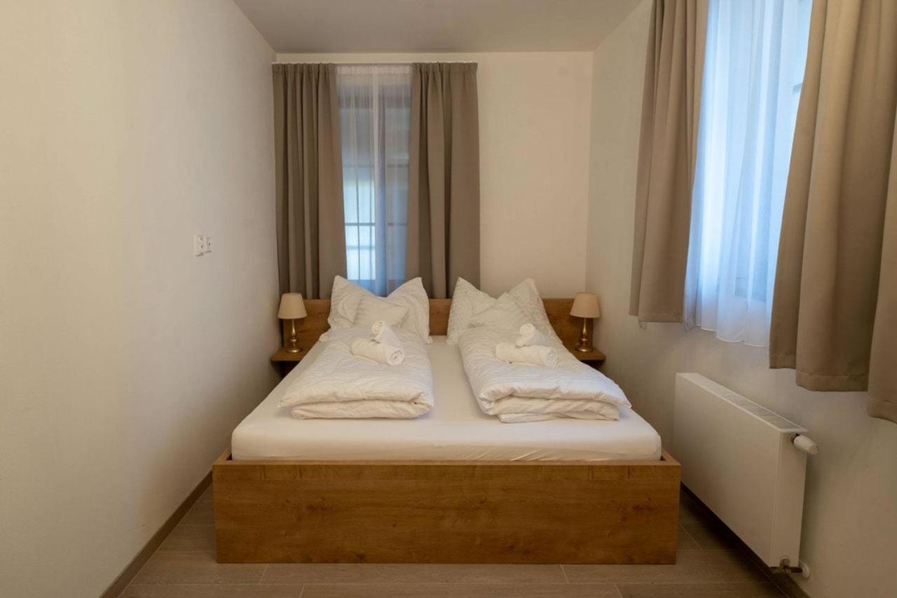 Penzion Stara Posta Hotell Kovalovice Exteriör bild